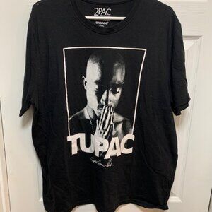 TUPAC  MENS BAND TSHIRT